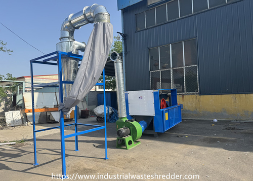Últimas noticias de la empresa sobre Modelo 1200F con sistema de descarga de soplador para México triturador de películas de estiramiento, triturador de películas de plástico estirado