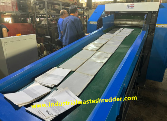 Un buen precio. 1600B Trituradora de libros de papel y cartón con cortadora de hojas rotativas en línea