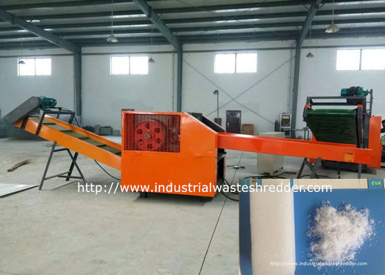 Un buen precio. Estera EPS de la yoga de la cortadora de la espuma de EVA/trituradora de la esponja de la espuma de XPS adaptable en línea