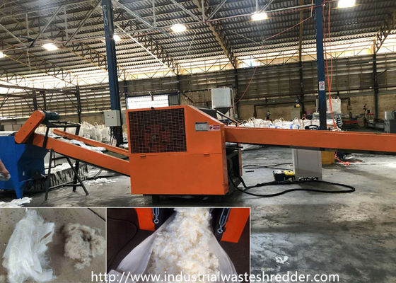 Un buen precio. Eficacia alta del cortador de la fibra química del poliéster de la trituradora de residuos de la fibra de la materia textil de Dacron en línea