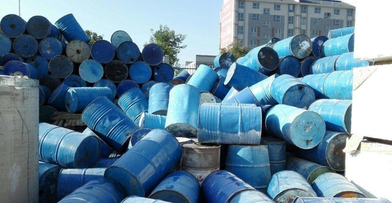 Un buen precio. Trituradora de residuos industriales, trituradora de tambores, trituradora para tambores de residuos en línea