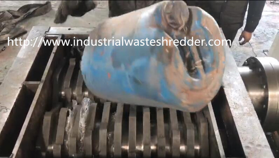 Un buen precio. Trituradora plástica resistente de alta resistencia, trituradora plástica del pedazo del HDPE en línea