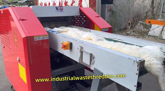 Trituradora de pieles de lana desechable 22KW Motor de corte 8P máquina de trituración de lana de animales secos para pellets