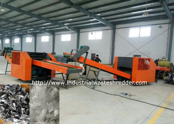 Un buen precio. Corte del producto de los materiales de la fibra de vidrio de la trituradora de residuos industrial del paño del fieltro de la fibra de vidrio en línea