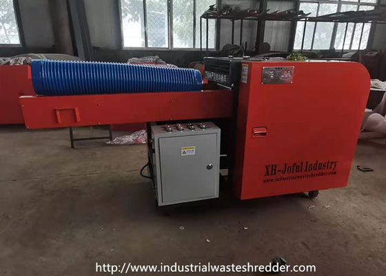 Un buen precio. Cuchilla del acero de herramienta de aleación de la máquina de la trituradora del paño de la estera de tabla 440V en línea